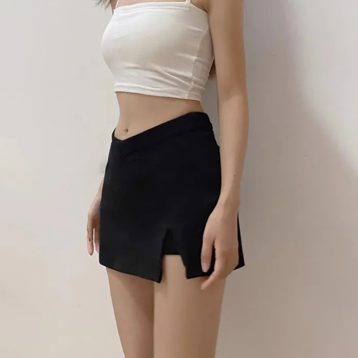 V-Waist Slit Mini Skirt